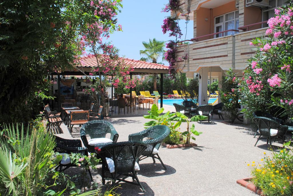 Beyaz Saray Hotel Side Exterior foto